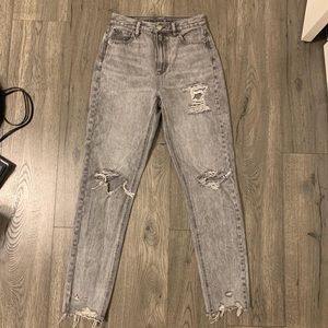 American Eagle Mom jeans